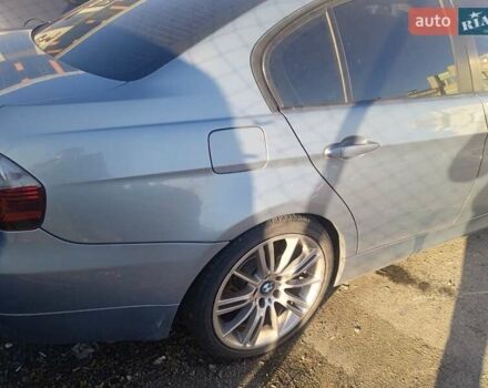 БМВ 3 Серия 2006 в Киеве на Automoto.ua Серый БМВ 3 Серия, объемом двигателя 2 л и пробегом 263 тыс. км за 7100 $, фото 5 на Automoto.ua