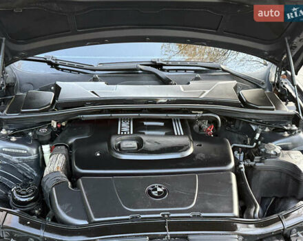 Серый БМВ 3 Серия, объемом двигателя 2 л и пробегом 405 тыс. км за 7999 $, фото 46 на Automoto.ua