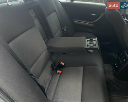 Серый БМВ 3 Серия, объемом двигателя 2 л и пробегом 217 тыс. км за 8500 $, фото 93 на Automoto.ua