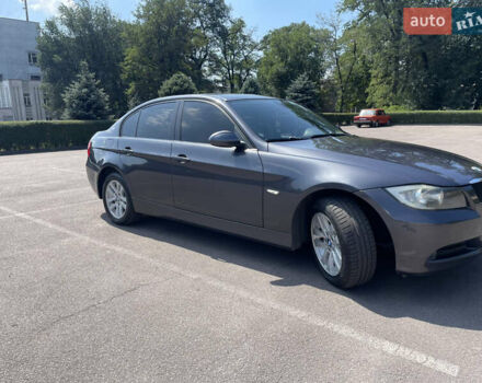 Серый БМВ 3 Серия, объемом двигателя 2 л и пробегом 300 тыс. км за 7700 $, фото 3 на Automoto.ua