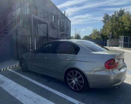Серый БМВ 3 Серия, объемом двигателя 2 л и пробегом 265 тыс. км за 7500 $, фото 6 на Automoto.ua
