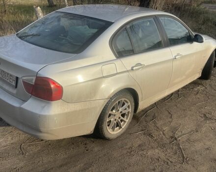 Серый БМВ 3 Серия, объемом двигателя 2 л и пробегом 216 тыс. км за 5800 $, фото 1 на Automoto.ua