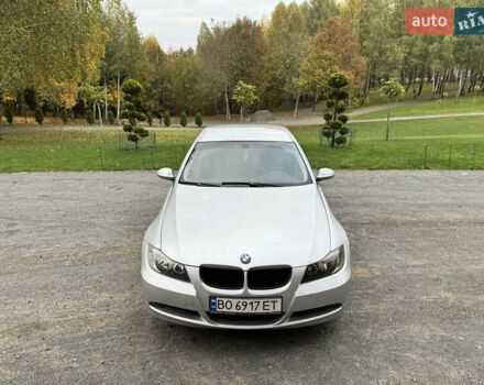 Серый БМВ 3 Серия, объемом двигателя 2 л и пробегом 303 тыс. км за 5500 $, фото 18 на Automoto.ua