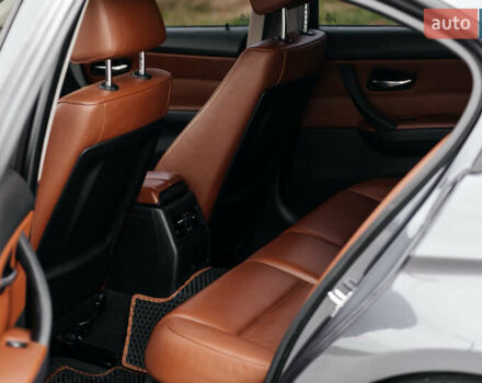 Сірий БМВ 3 Серія, об'ємом двигуна 2 л та пробігом 266 тис. км за 7500 $, фото 12 на Automoto.ua