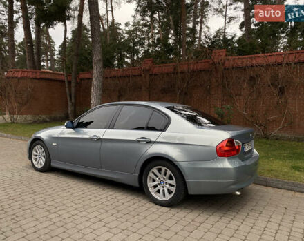 Серый БМВ 3 Серия, объемом двигателя 2 л и пробегом 217 тыс. км за 8500 $, фото 40 на Automoto.ua