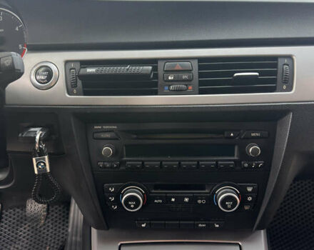 Серый БМВ 3 Серия, объемом двигателя 2 л и пробегом 280 тыс. км за 7200 $, фото 25 на Automoto.ua