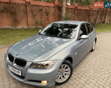 Серый БМВ 3 Серия, объемом двигателя 2 л и пробегом 217 тыс. км за 8500 $, фото 18 на Automoto.ua