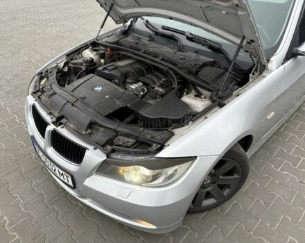 Серый БМВ 3 Серия, объемом двигателя 2 л и пробегом 266 тыс. км за 5999 $, фото 17 на Automoto.ua
