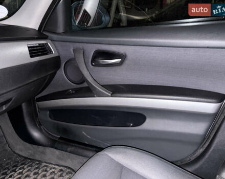 БМВ 3 Серія 2007 у Києві на Automoto.ua Сірий БМВ 3 Серія, об'ємом двигуна 2 л та пробігом 131 тис. км за 7000 $, фото 2 на Automoto.ua