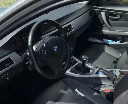 Серый БМВ 3 Серия, объемом двигателя 2 л и пробегом 302 тыс. км за 8200 $, фото 5 на Automoto.ua