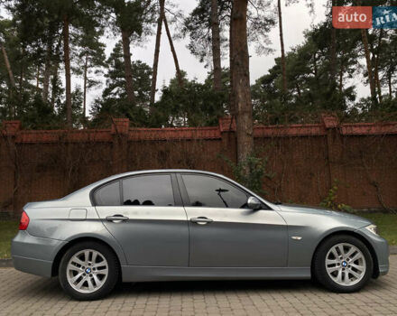 Серый БМВ 3 Серия, объемом двигателя 2 л и пробегом 217 тыс. км за 8500 $, фото 19 на Automoto.ua