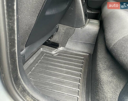 Серый БМВ 3 Серия, объемом двигателя 2 л и пробегом 217 тыс. км за 8500 $, фото 94 на Automoto.ua