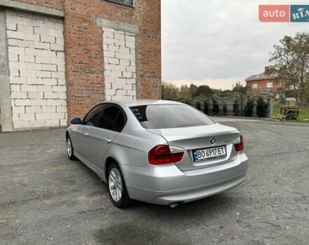 Серый БМВ 3 Серия, объемом двигателя 2 л и пробегом 303 тыс. км за 5500 $, фото 8 на Automoto.ua