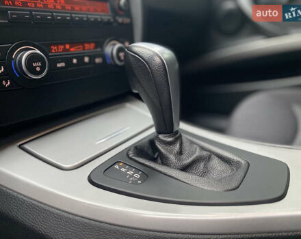 Серый БМВ 3 Серия, объемом двигателя 2 л и пробегом 217 тыс. км за 8500 $, фото 100 на Automoto.ua