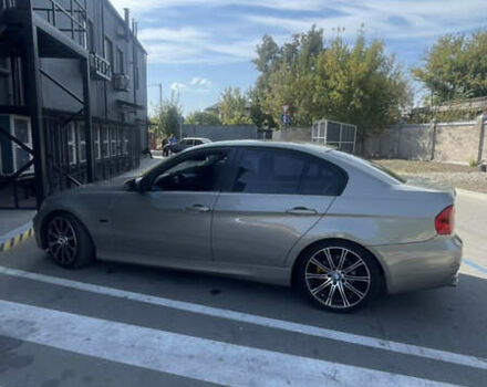 Серый БМВ 3 Серия, объемом двигателя 2 л и пробегом 265 тыс. км за 7500 $, фото 7 на Automoto.ua