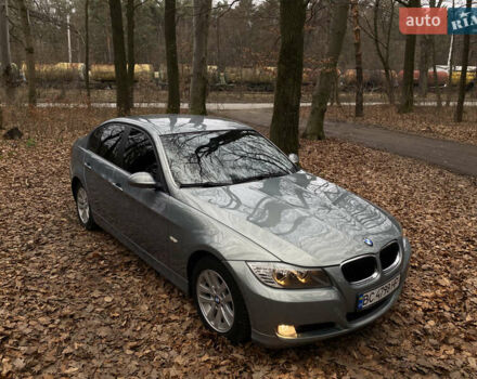 Серый БМВ 3 Серия, объемом двигателя 2 л и пробегом 217 тыс. км за 8500 $, фото 36 на Automoto.ua