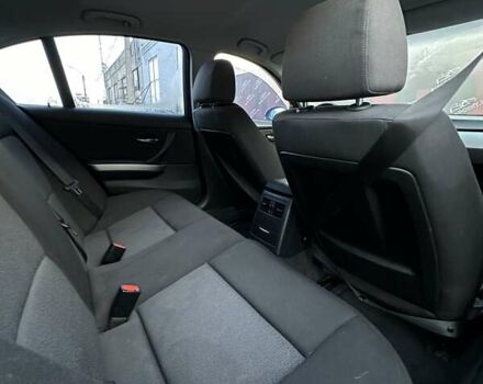 Серый БМВ 3 Серия, объемом двигателя 2 л и пробегом 251 тыс. км за 7300 $, фото 14 на Automoto.ua