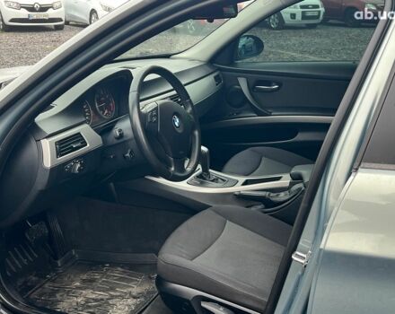 Серый БМВ 3 Серия, объемом двигателя 2 л и пробегом 217 тыс. км за 8990 $, фото 13 на Automoto.ua