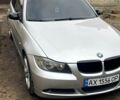 Серый БМВ 3 Серия, объемом двигателя 2 л и пробегом 285 тыс. км за 6800 $, фото 1 на Automoto.ua