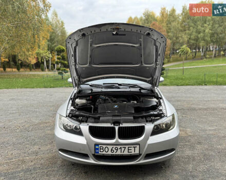 Серый БМВ 3 Серия, объемом двигателя 2 л и пробегом 303 тыс. км за 5500 $, фото 19 на Automoto.ua