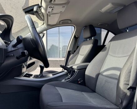 Серый БМВ 3 Серия, объемом двигателя 0 л и пробегом 219 тыс. км за 7400 $, фото 16 на Automoto.ua