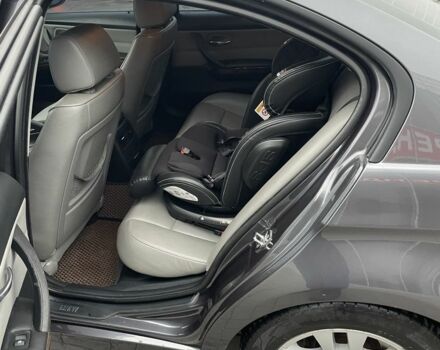 Серый БМВ 3 Серия, объемом двигателя 2 л и пробегом 308 тыс. км за 7700 $, фото 6 на Automoto.ua