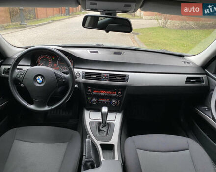 Серый БМВ 3 Серия, объемом двигателя 2 л и пробегом 217 тыс. км за 8500 $, фото 86 на Automoto.ua