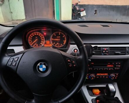 Серый БМВ 3 Серия, объемом двигателя 2 л и пробегом 330 тыс. км за 8300 $, фото 3 на Automoto.ua