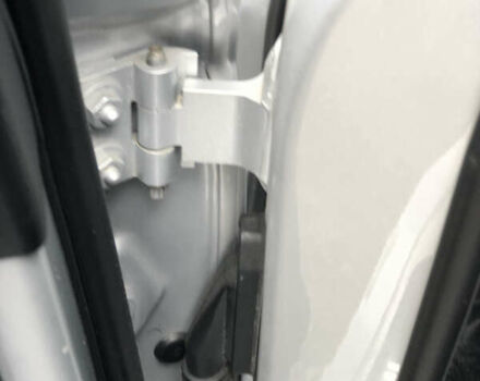 Сірий БМВ 3 Серія, об'ємом двигуна 2 л та пробігом 271 тис. км за 8200 $, фото 36 на Automoto.ua