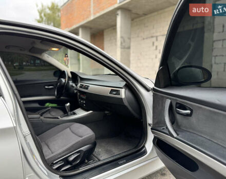 Серый БМВ 3 Серия, объемом двигателя 2 л и пробегом 303 тыс. км за 5500 $, фото 22 на Automoto.ua