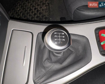 БМВ 3 Серія 2007 у Києві на Automoto.ua Сірий БМВ 3 Серія, об'ємом двигуна 2 л та пробігом 131 тис. км за 7000 $, фото 1 на Automoto.ua