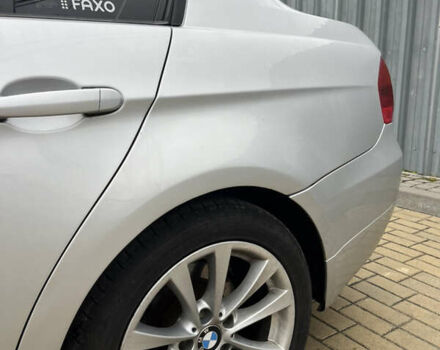 Серый БМВ 3 Серия, объемом двигателя 2 л и пробегом 280 тыс. км за 7200 $, фото 11 на Automoto.ua