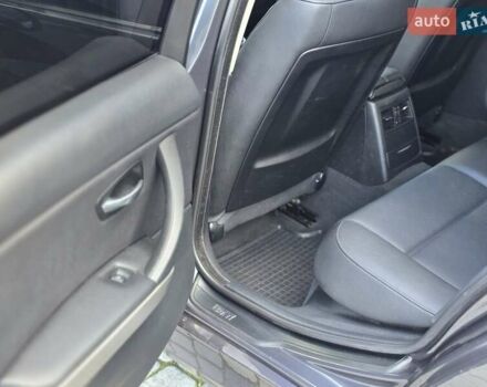 Серый БМВ 3 Серия, объемом двигателя 2 л и пробегом 238 тыс. км за 6900 $, фото 7 на Automoto.ua
