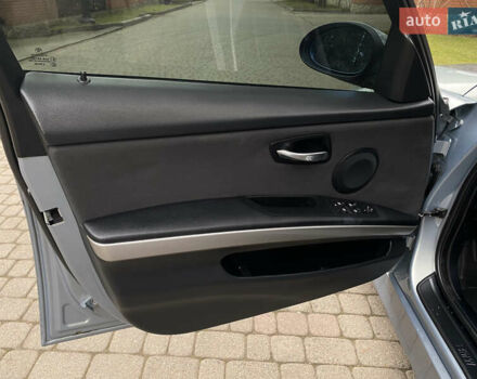 Серый БМВ 3 Серия, объемом двигателя 2 л и пробегом 217 тыс. км за 8500 $, фото 103 на Automoto.ua
