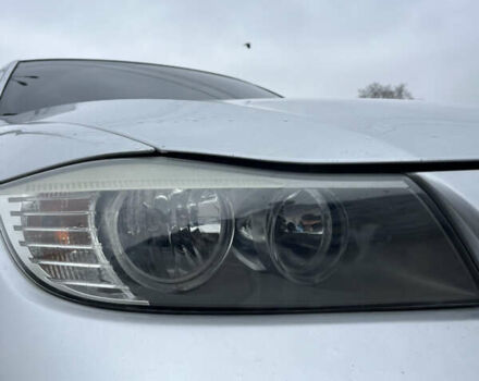 Серый БМВ 3 Серия, объемом двигателя 2 л и пробегом 280 тыс. км за 7200 $, фото 6 на Automoto.ua