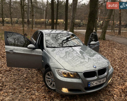 Серый БМВ 3 Серия, объемом двигателя 2 л и пробегом 217 тыс. км за 8500 $, фото 29 на Automoto.ua