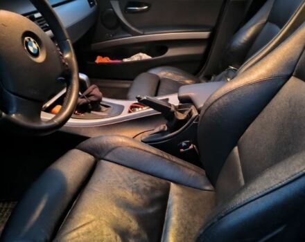 Серый БМВ 3 Серия, объемом двигателя 2 л и пробегом 330 тыс. км за 8300 $, фото 7 на Automoto.ua