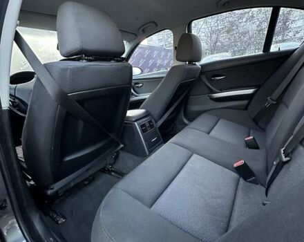 Серый БМВ 3 Серия, объемом двигателя 2 л и пробегом 251 тыс. км за 7300 $, фото 8 на Automoto.ua