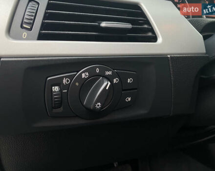 Серый БМВ 3 Серия, объемом двигателя 2 л и пробегом 217 тыс. км за 8500 $, фото 102 на Automoto.ua