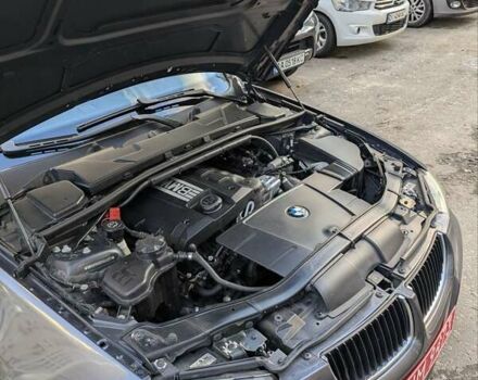 Серый БМВ 3 Серия, объемом двигателя 2 л и пробегом 267 тыс. км за 8700 $, фото 19 на Automoto.ua