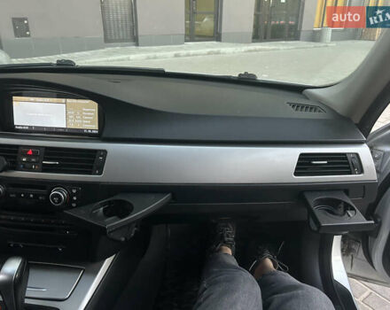 Сірий БМВ 3 Серія, об'ємом двигуна 2 л та пробігом 220 тис. км за 8200 $, фото 1 на Automoto.ua