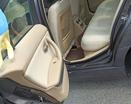 Серый БМВ 3 Серия, объемом двигателя 2 л и пробегом 144 тыс. км за 8500 $, фото 24 на Automoto.ua