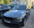 Серый БМВ 3 Серия, объемом двигателя 2 л и пробегом 281 тыс. км за 8700 $, фото 1 на Automoto.ua