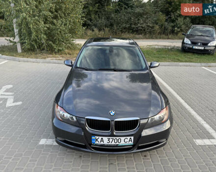 Серый БМВ 3 Серия, объемом двигателя 3 л и пробегом 208 тыс. км за 9300 $, фото 2 на Automoto.ua