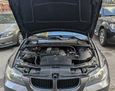 Серый БМВ 3 Серия, объемом двигателя 2 л и пробегом 267 тыс. км за 8700 $, фото 18 на Automoto.ua
