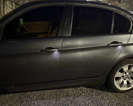 Серый БМВ 3 Серия, объемом двигателя 2 л и пробегом 317 тыс. км за 2999 $, фото 12 на Automoto.ua