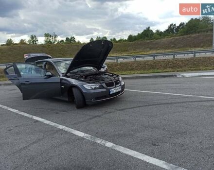 Серый БМВ 3 Серия, объемом двигателя 2 л и пробегом 144 тыс. км за 8500 $, фото 13 на Automoto.ua