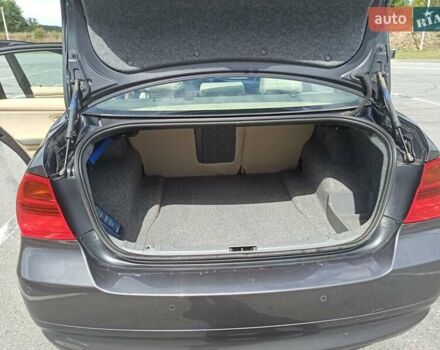 Серый БМВ 3 Серия, объемом двигателя 2 л и пробегом 144 тыс. км за 8500 $, фото 26 на Automoto.ua