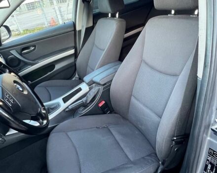 Сірий БМВ 3 Серія, об'ємом двигуна 2 л та пробігом 351 тис. км за 8999 $, фото 8 на Automoto.ua