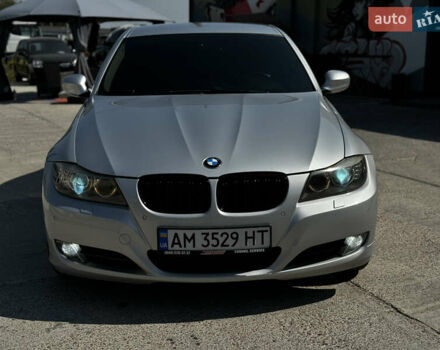 БМВ 3 Серия 2009 в Житомире на Automoto.ua Серый БМВ 3 Серия, объемом двигателя 3 л и пробегом 250 тыс. км за 8500 $, фото 4 на Automoto.ua